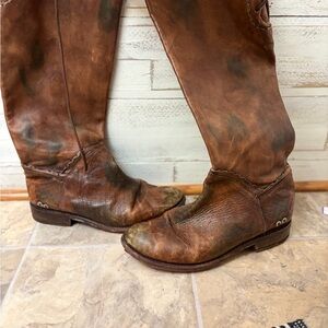Bed Stu Manchester size 9 womens genuine leather boots lace up toe boots brown